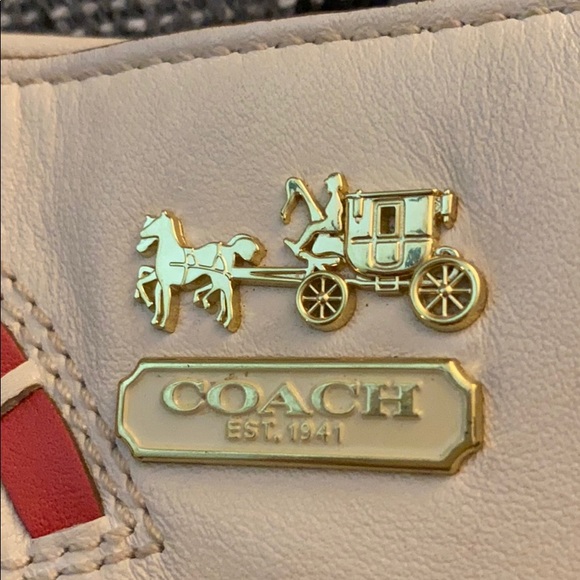 Coach purse - Picture 7 of 7